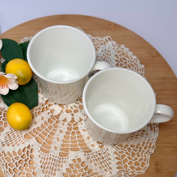 Vintage Corning White Swirl Mugs | Set of 2 | USA & Corning SA | Minimalist - Picture 3 of 6